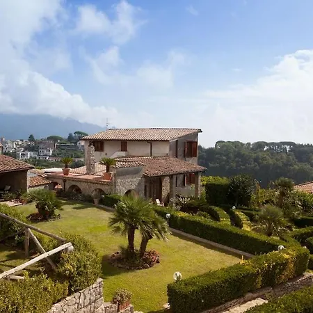 Aminta Villa Scala